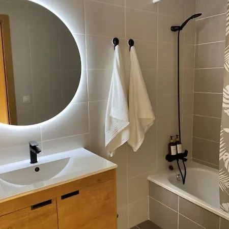 A Pie De Playa La Pepa * Burela